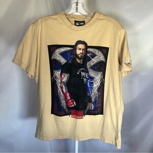 WWE‎ Roman Reigns Short Sleeve Graphic T-Shirt Tan with Portrait Med